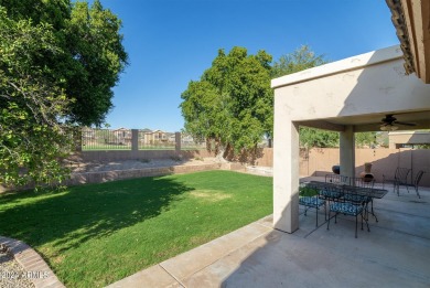 Beautiful single level home on Foothills Golf Club course with on The Foothills Golf Club in Arizona - for sale on GolfHomes.com, golf home, golf lot