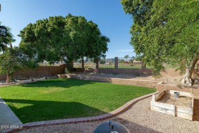 Beautiful single level home on Foothills Golf Club course with on The Foothills Golf Club in Arizona - for sale on GolfHomes.com, golf home, golf lot