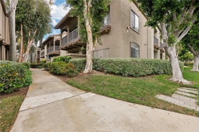 Welcome home to this beautifully updated single-level 2 bedroom on Tustin Ranch Golf Club in California - for sale on GolfHomes.com, golf home, golf lot