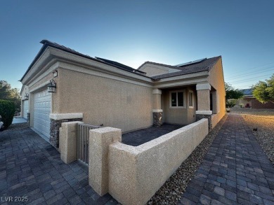 Sun City Aliante home, enjoy sitting on your covered patio with on Aliante Golf Club in Nevada - for sale on GolfHomes.com, golf home, golf lot