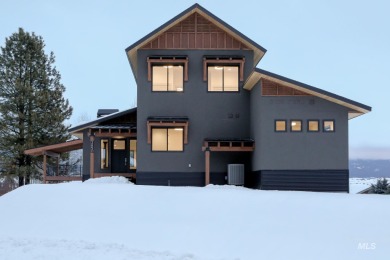 New, executive custom home in the exclusive MeadowCreek subd. in on Meadowcreek Golf Resort in Idaho - for sale on GolfHomes.com, golf home, golf lot