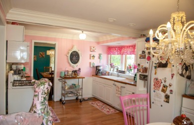 Charming Grosse Ile home situated walking distance to the water on West Shore Golf and Country Club in Michigan - for sale on GolfHomes.com, golf home, golf lot