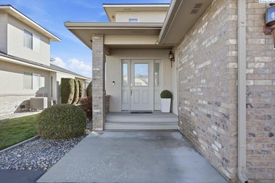 MLS# 290781  Introducing E101 -- a premier end-unit condo on Canyon Lakes Golf Course in Washington - for sale on GolfHomes.com, golf home, golf lot