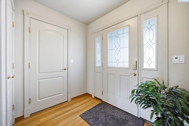 MLS# 290781  Introducing E101 -- a premier end-unit condo on Canyon Lakes Golf Course in Washington - for sale on GolfHomes.com, golf home, golf lot