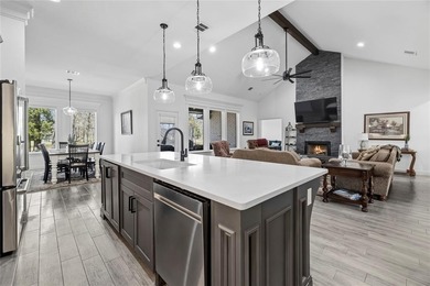 Located in the gated community of Pinnacle Club, this home was on Pinnacle Golf and Boat Club in Texas - for sale on GolfHomes.com, golf home, golf lot