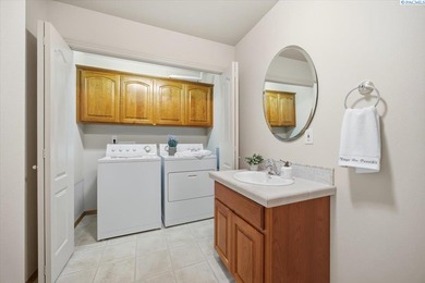 MLS# 290781  Introducing E101 -- a premier end-unit condo on Canyon Lakes Golf Course in Washington - for sale on GolfHomes.com, golf home, golf lot