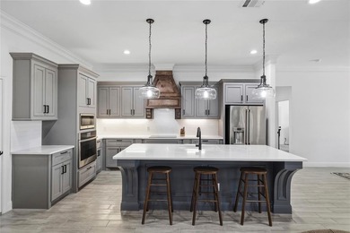 Located in the gated community of Pinnacle Club, this home was on Pinnacle Golf and Boat Club in Texas - for sale on GolfHomes.com, golf home, golf lot