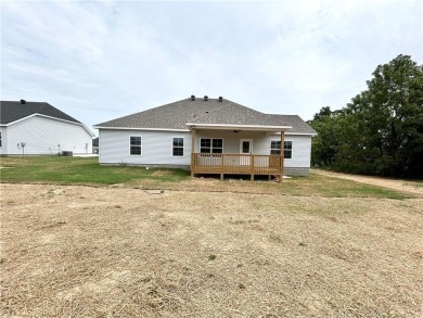 Stunning new construction home on a completely flat .37 acre on Bella Vista Country Club - Highlands in Arkansas - for sale on GolfHomes.com, golf home, golf lot