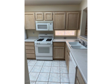 This cute 2 bedroom 2 both single story home located in the on Desert Willow Golf Course in Nevada - for sale on GolfHomes.com, golf home, golf lot