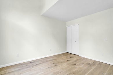 Beautifully updated 2-bedroom, 2-bath end unit located in the on Birchwood at Spring Lake in New York - for sale on GolfHomes.com, golf home, golf lot