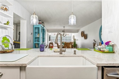 This stunningly remodeled Vista Plantation condo is truly a gem on Vista Plantation Golf Club in Florida - for sale on GolfHomes.com, golf home, golf lot