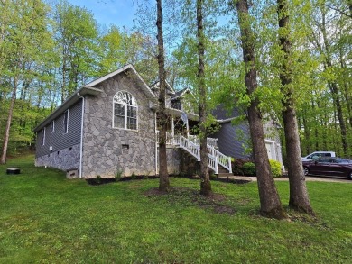 Stunning One-Level Home in Glade Springs Resort Must see this on Glade Springs Resort Golf Course in West Virginia - for sale on GolfHomes.com, golf home, golf lot