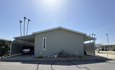 BETTER THAN NEW!! Gorgeous 3 bed 2 bath home with one of the on Hemet West Mobile Estates in California - for sale on GolfHomes.com, golf home, golf lot