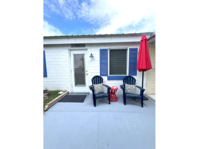Welcome to your perfect Florida retreat! This charming 2-bedroom on St. James Bay in Florida - for sale on GolfHomes.com, golf home, golf lot