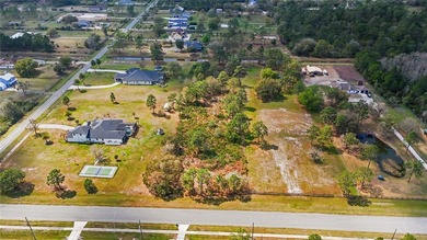 This is an incredible opportunity to own a 2.17-acre homesite in on Wedgefield Golf Club in Florida - for sale on GolfHomes.com, golf home, golf lot
