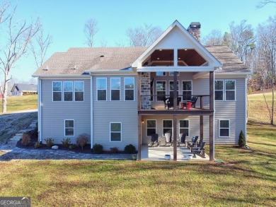 This stunning residence perfectly blends luxury, comfort, and on Old Union Golf Course in Georgia - for sale on GolfHomes.com, golf home, golf lot