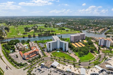 NIicely renovated & freshly painted 2/2 condo in the heart of on North Palm Beach Country Club in Florida - for sale on GolfHomes.com, golf home, golf lot