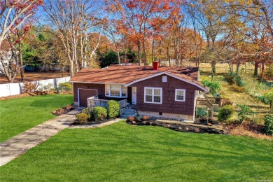 Welcome to 33 Fawn Ln West, a charming ranch-style home located on Heatherwood Golf Club in New York - for sale on GolfHomes.com, golf home, golf lot