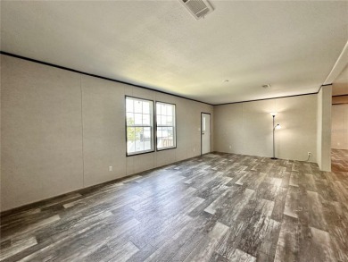 One or more photo(s) has been virtually staged. Welcome to Your on Brookridge Country Club in Florida - for sale on GolfHomes.com, golf home, golf lot