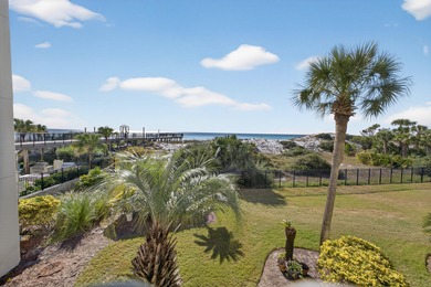 This beautifully appointed 2-bedroom, 2-bath condo is move-in or on Sandestin Golf and Beach Resort - The Links in Florida - for sale on GolfHomes.com, golf home, golf lot