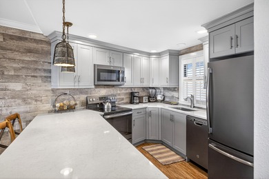 This beautifully appointed 2-bedroom, 2-bath condo is move-in or on Sandestin Golf and Beach Resort - The Links in Florida - for sale on GolfHomes.com, golf home, golf lot