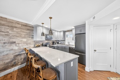 This beautifully appointed 2-bedroom, 2-bath condo is move-in or on Sandestin Golf and Beach Resort - The Links in Florida - for sale on GolfHomes.com, golf home, golf lot