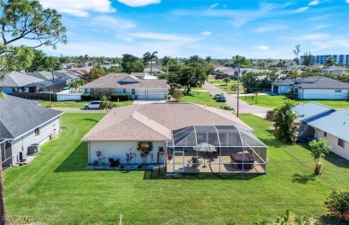 PRICED TO SELL - MUST SEE GOLF COURSE HOME! Located in Southwest on Palmetto-Pine Country Club in Florida - for sale on GolfHomes.com, golf home, golf lot