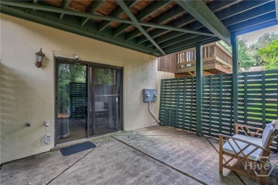 Charming TRI-LEVEL condo MINUTES from EVERYTHING ATHENS!  You on University of Georgia Golf Course in Georgia - for sale on GolfHomes.com, golf home, golf lot