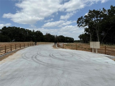 NEW LUXURY HOME GATED COMMUNITY IN DECATUR, TEXAS :
Welcome to on Decatur Golf and Country Club in Texas - for sale on GolfHomes.com, golf home, golf lot