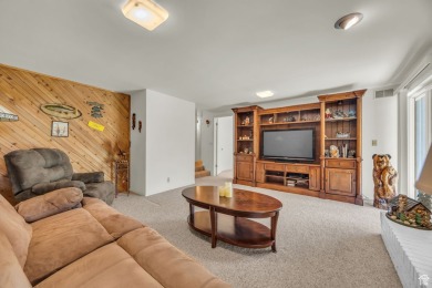 This clean, well-maintained 4-bedroom, 2.5-bath condo offers on Bountiful Ridge Golf Course in Utah - for sale on GolfHomes.com, golf home, golf lot