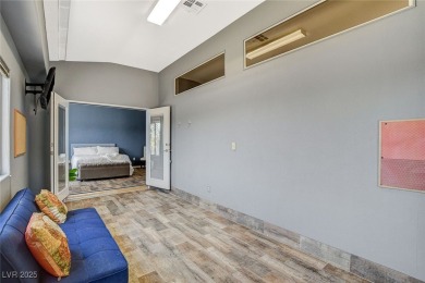 Hard-to-find gem! This 2 Bedroom + DEN, 2 Bath, 2 CAR on Highland Falls Golf Club in Nevada - for sale on GolfHomes.com, golf home, golf lot