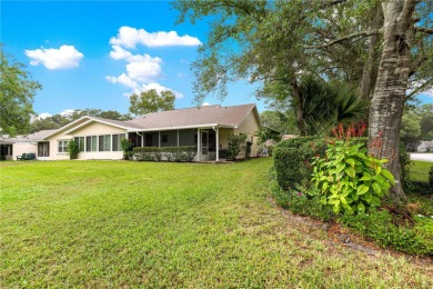 LOCATION-LOCATION-LOCATION! VERY Popular Bostonian Model Villa on On Top of the World Golf Course in Florida - for sale on GolfHomes.com, golf home, golf lot