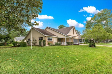 LOCATION-LOCATION-LOCATION! VERY Popular Bostonian Model Villa on On Top of the World Golf Course in Florida - for sale on GolfHomes.com, golf home, golf lot