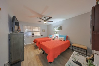 Welcome home to this lovely 2 bedroom/2 bath Condo in Kings on Kings Point Executive Golf Course in Florida - for sale on GolfHomes.com, golf home, golf lot