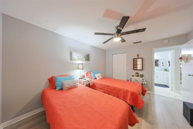 Welcome home to this lovely 2 bedroom/2 bath Condo in Kings on Kings Point Executive Golf Course in Florida - for sale on GolfHomes.com, golf home, golf lot
