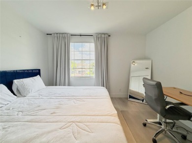 Beautifully Renovated 4/3 Single Family Home in Gorgeous Silver on Grand Palms Hotel and Golf Resort in Florida - for sale on GolfHomes.com, golf home, golf lot