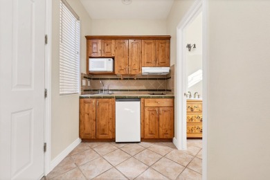 Updated 4 bedroom, 3 bath home on Green Spring Golf Course! on Green Spring Country Club in Utah - for sale on GolfHomes.com, golf home, golf lot