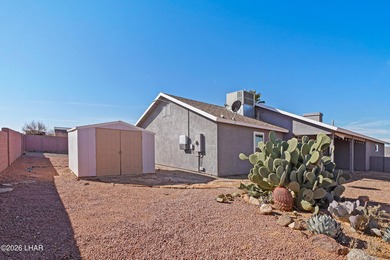 OWNED SOLAR! This move-in-ready 3 bed, 2 bath home is located in on Valle Vista Golf Course in Arizona - for sale on GolfHomes.com, golf home, golf lot