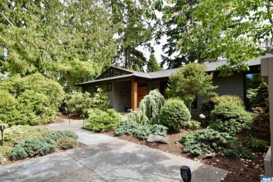 133 Fairway Place on SunLand Golf and Country Club in Washington - for sale on GolfHomes.com, golf home, golf lot