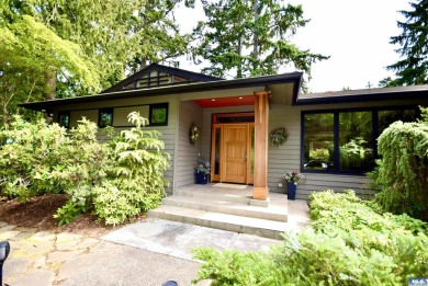 133 Fairway Place on SunLand Golf and Country Club in Washington - for sale on GolfHomes.com, golf home, golf lot