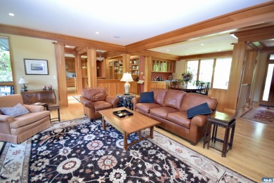 133 Fairway Place on SunLand Golf and Country Club in Washington - for sale on GolfHomes.com, golf home, golf lot
