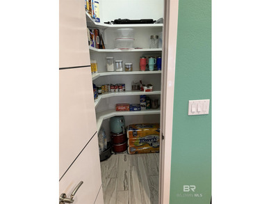 Completely remodeled home in The Peninsula Golf Resort on Peninsula Golf and Racquet Club in Alabama - for sale on GolfHomes.com, golf home, golf lot