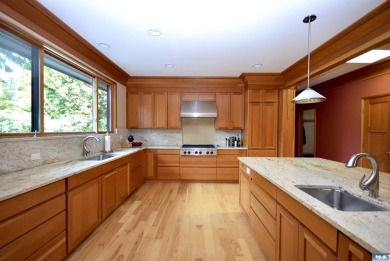 133 Fairway Place on SunLand Golf and Country Club in Washington - for sale on GolfHomes.com, golf home, golf lot