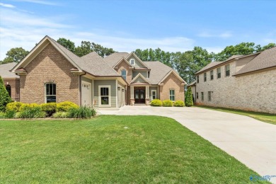 Five bedrooms, 4 baths, spacious living room, open kitchen and on Canebrake Golf Club in Alabama - for sale on GolfHomes.com, golf home, golf lot