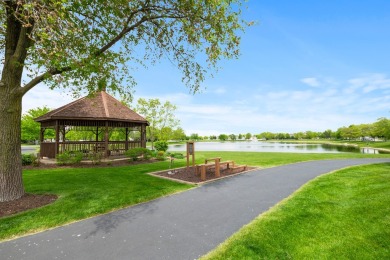 Beautifully updated 2-bedroom, 2.5-bath ranch townhome located on Carillon Lakes 3 Hole Course in Illinois - for sale on GolfHomes.com, golf home, golf lot