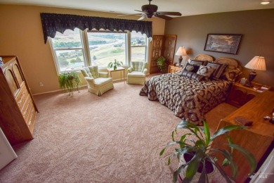 Welcome to your dream home! Nestled amidst lush landscaping and on Quail Ridge Golf Course in Washington - for sale on GolfHomes.com, golf home, golf lot