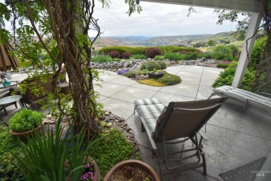 Welcome to your dream home! Nestled amidst lush landscaping and on Quail Ridge Golf Course in Washington - for sale on GolfHomes.com, golf home, golf lot
