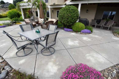 Welcome to your dream home! Nestled amidst lush landscaping and on Quail Ridge Golf Course in Washington - for sale on GolfHomes.com, golf home, golf lot