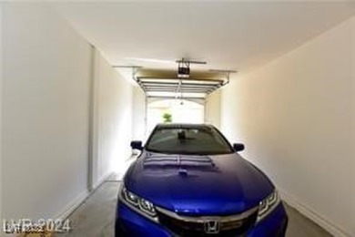 Move-in-ready freshly painted condo in guard-gated North on TPC at Summerlin in Nevada - for sale on GolfHomes.com, golf home, golf lot
