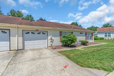 This Blair model home is move-in ready and is located on a on Leisure Village West Assoc. in New Jersey - for sale on GolfHomes.com, golf home, golf lot
